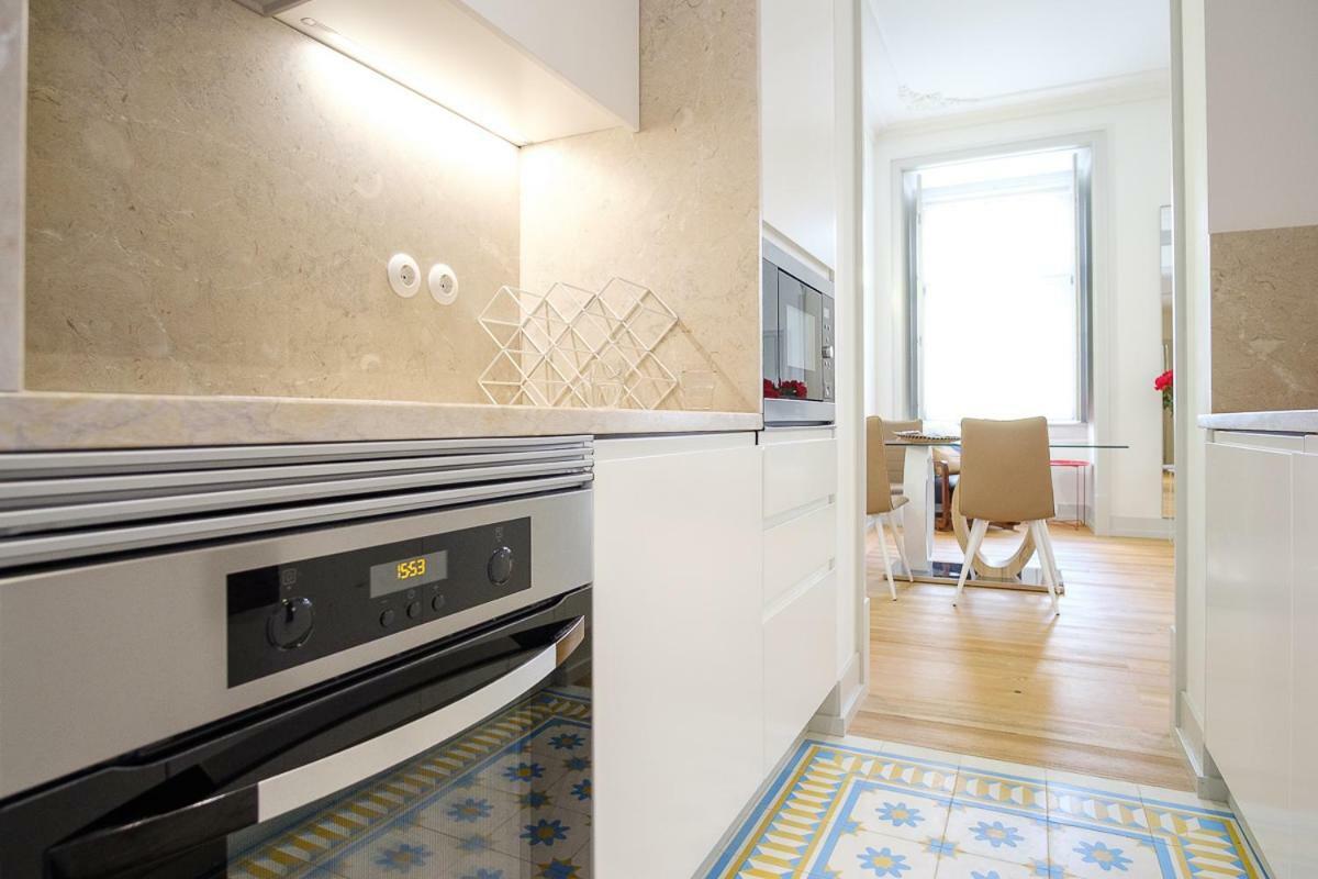 Superb Apartment In Historical Centre 리스본 외부 사진